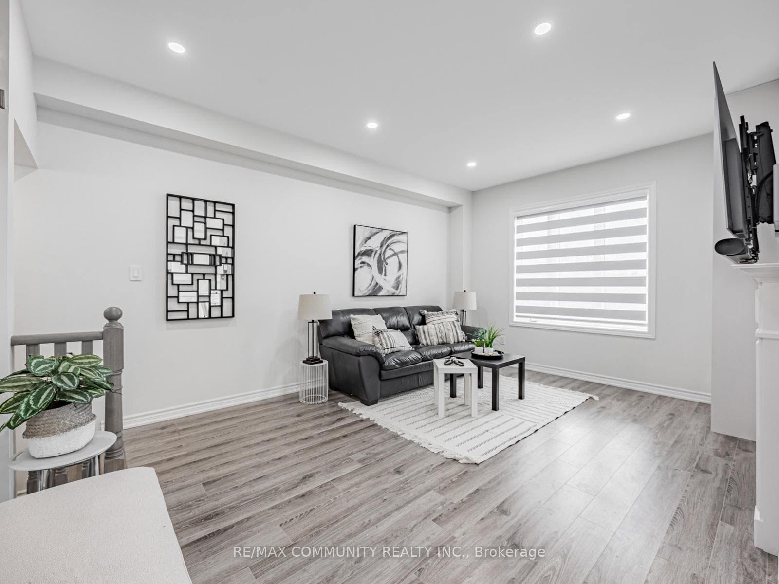 49 Hickling Lane photo 16