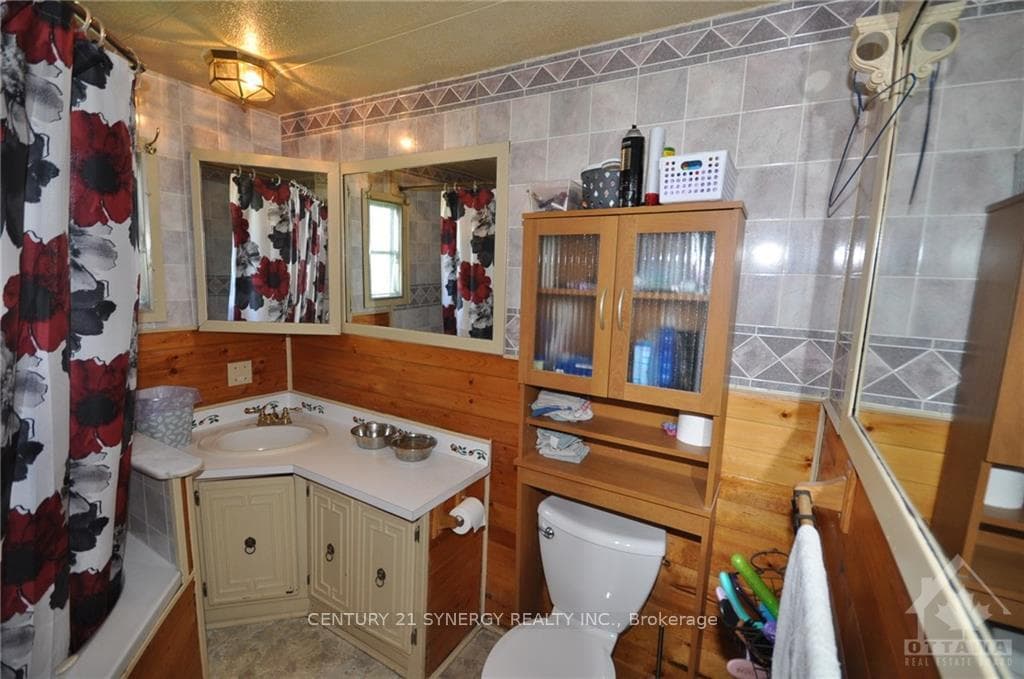 612 GAVEN Street photo 14