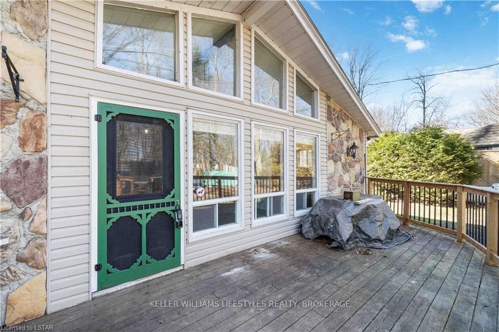 9879 RUBY Lane photo 20