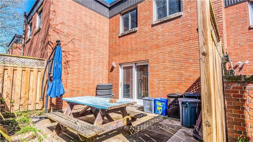6476 HUGGINS Street Unit 47 photo 18