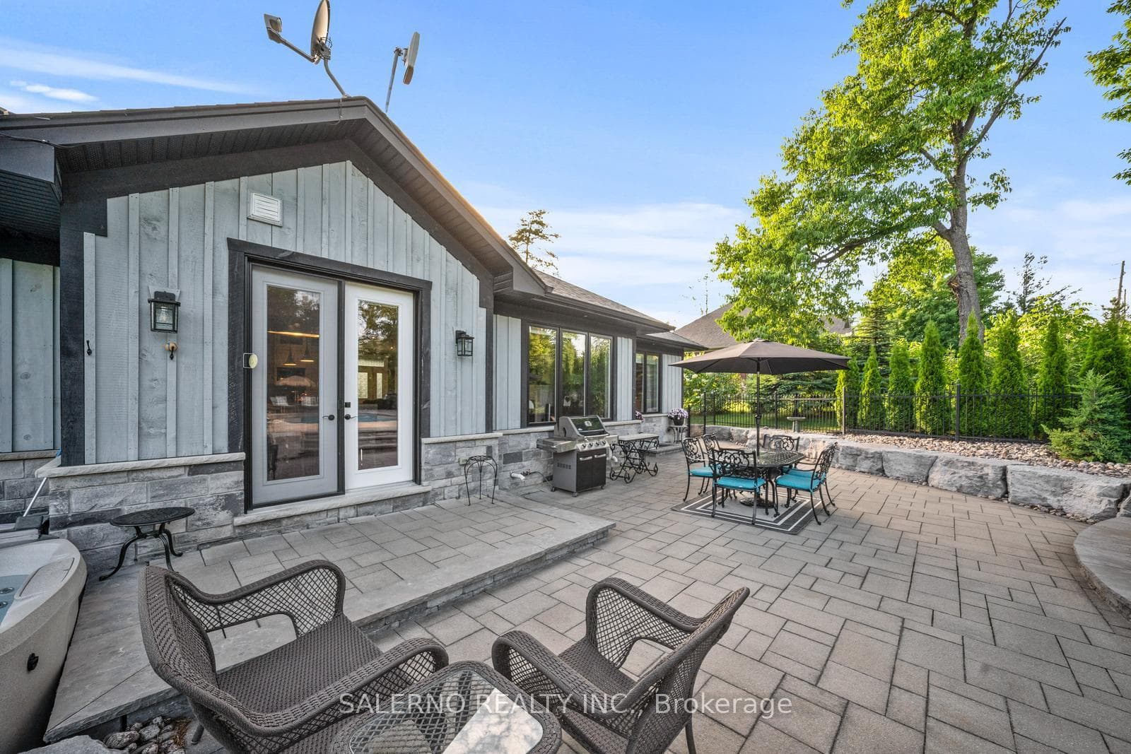 2065 Forest Valley Drive photo 48