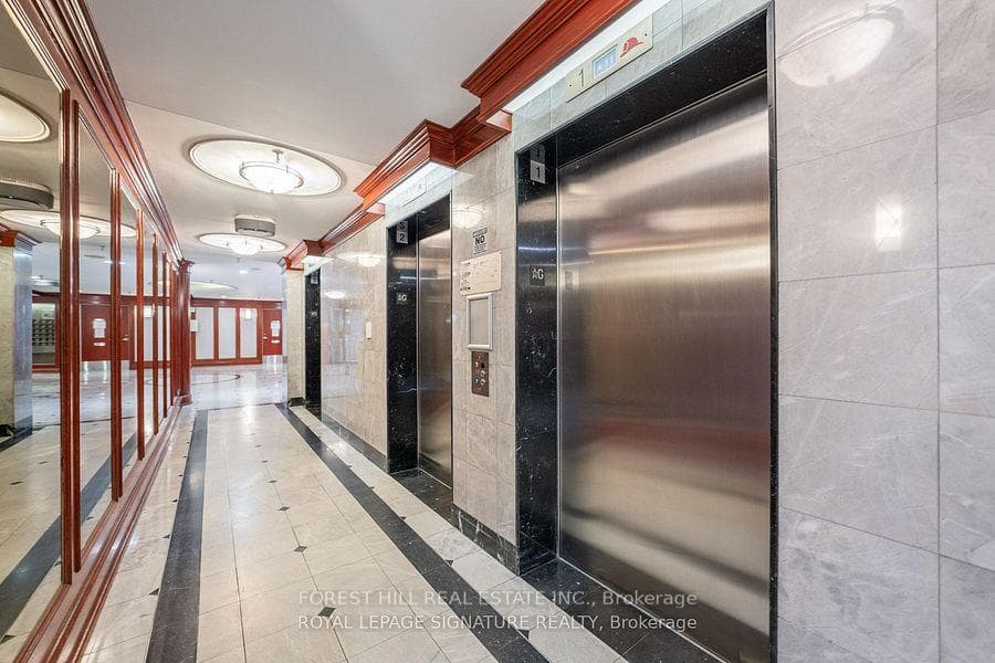 1121 Steeles Avenue Unit PH214 photo 3