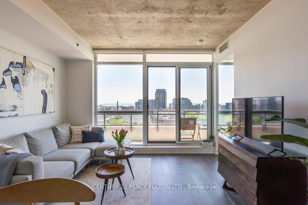 20 Minowan Miikan Lane Unit 1307 photo 1