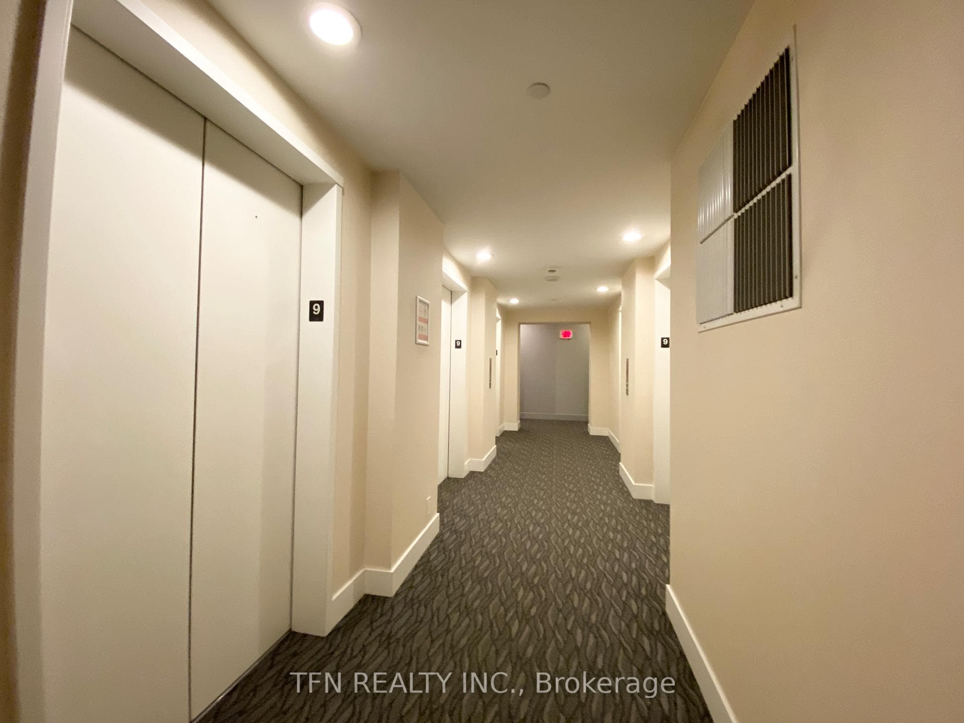2200 Lake Shore Boulevard Unit 903 photo 4