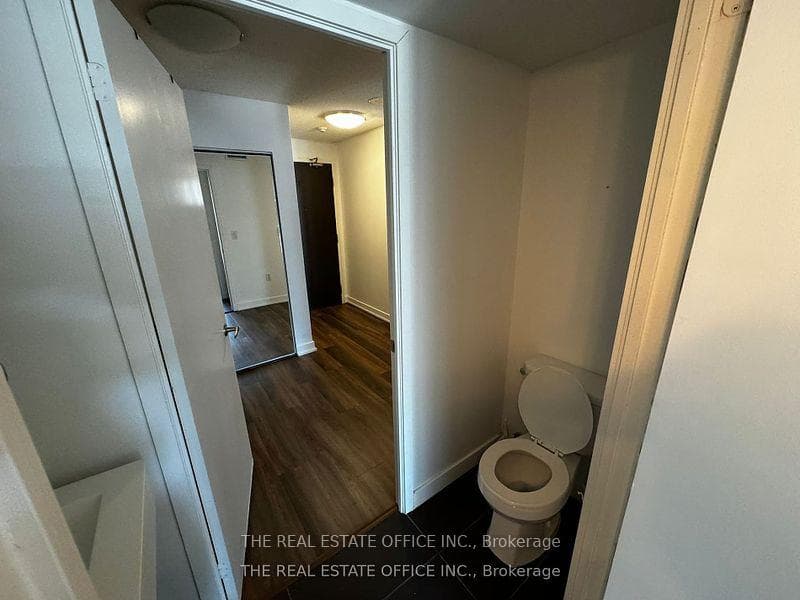 38 Dan Leckie Way Unit 1505 photo 5
