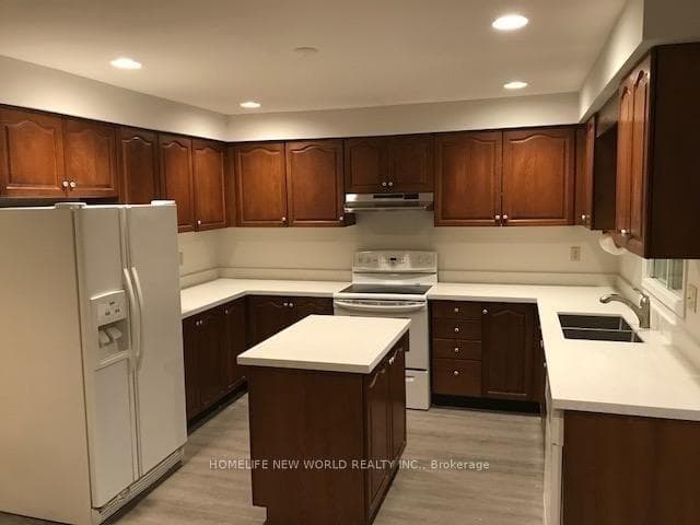 216 Orchard Heights Boulevard photo 2