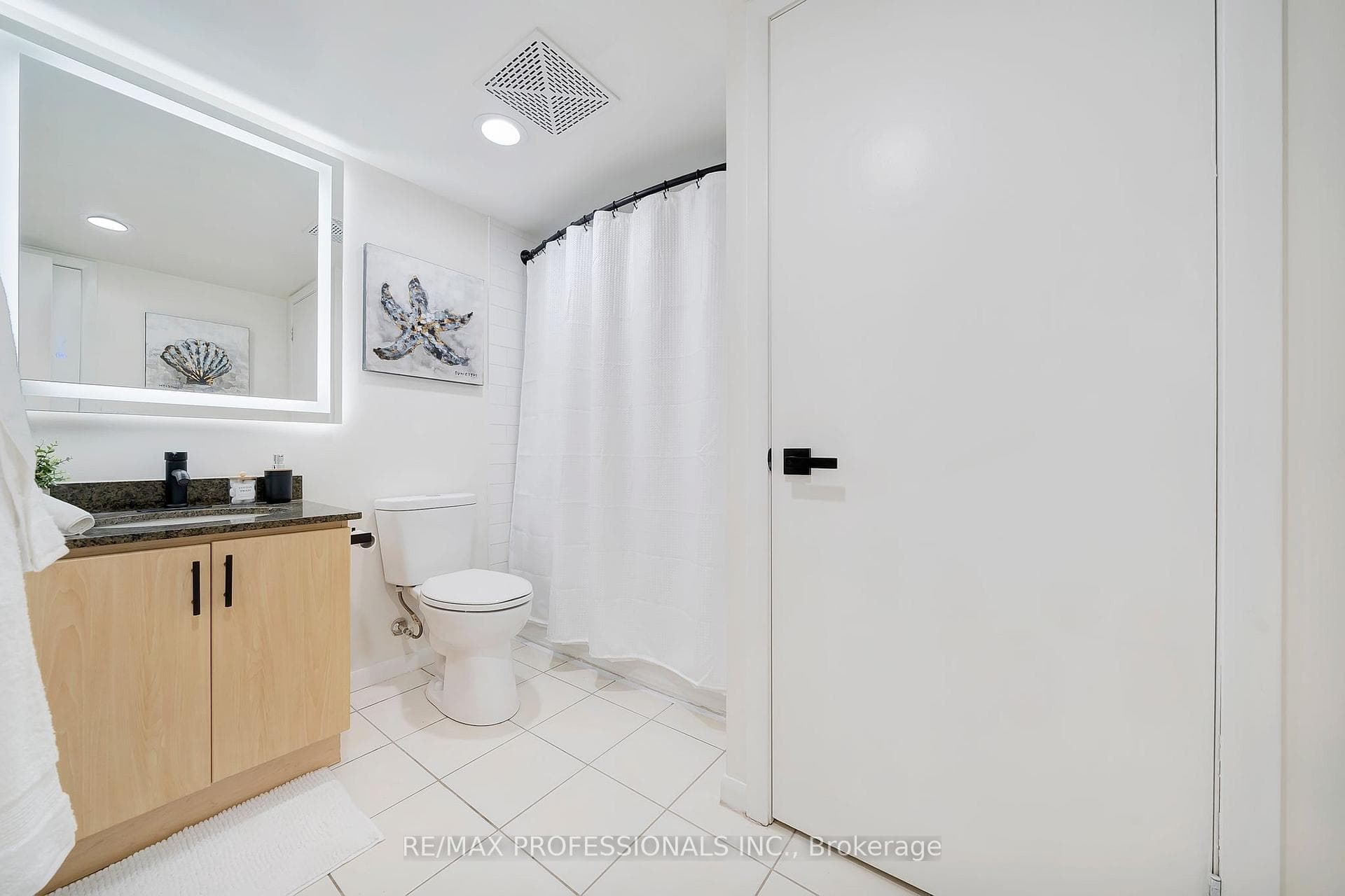 185 Legion Road Unit 704 photo 10