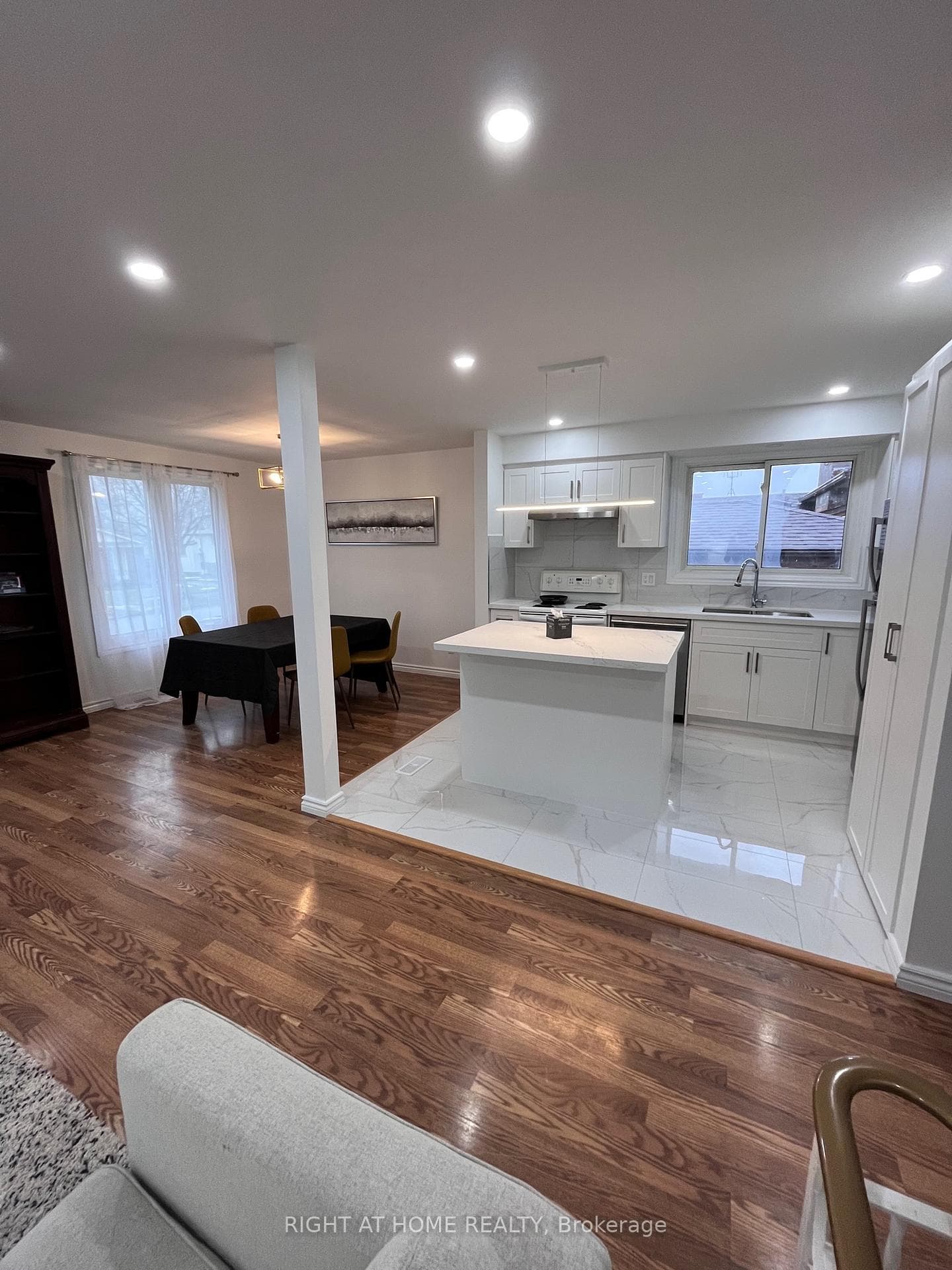 7431 Jubilee Drive photo 4