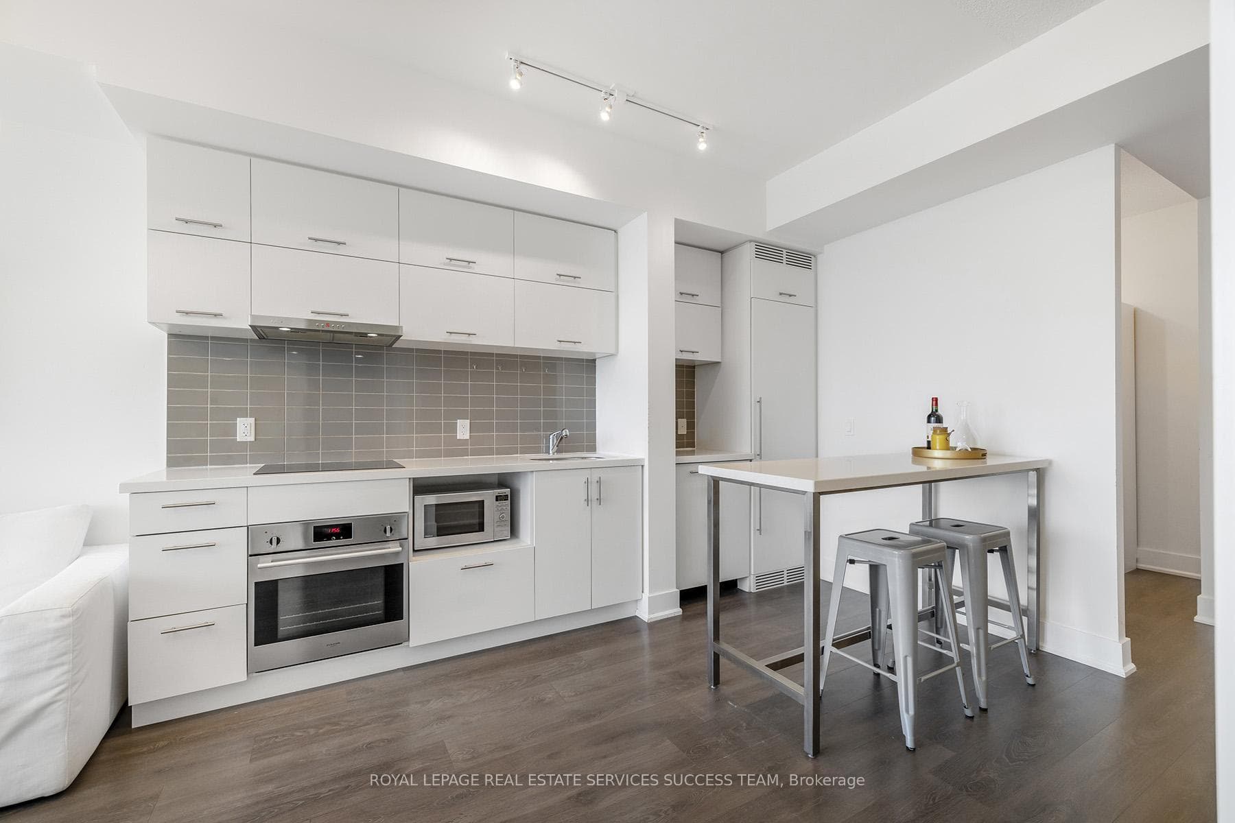 180 Enterprise Boulevard Unit 1112 photo 9