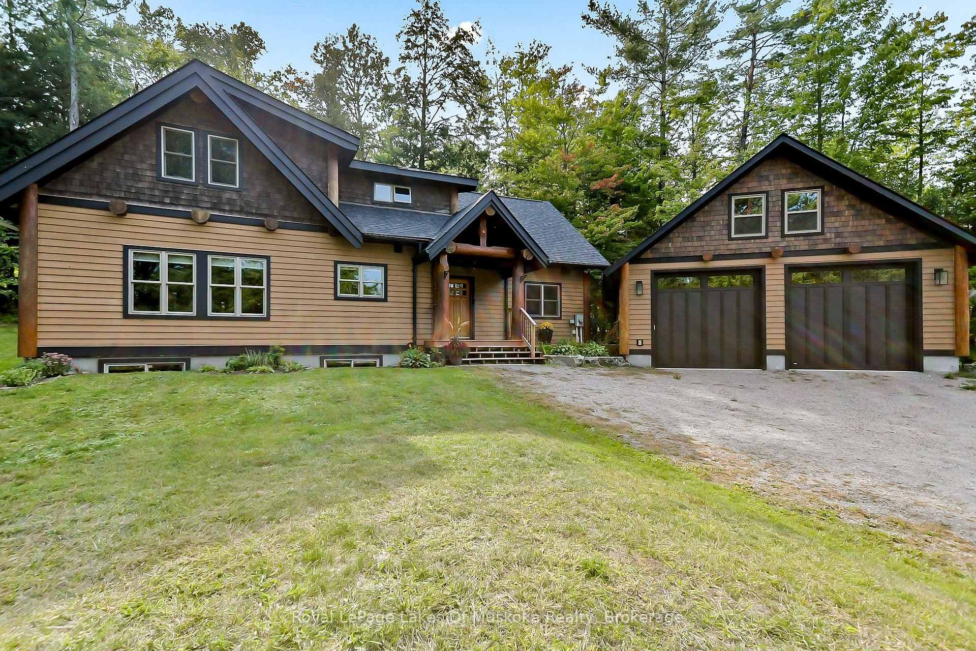 465 Alexander Street photo 2