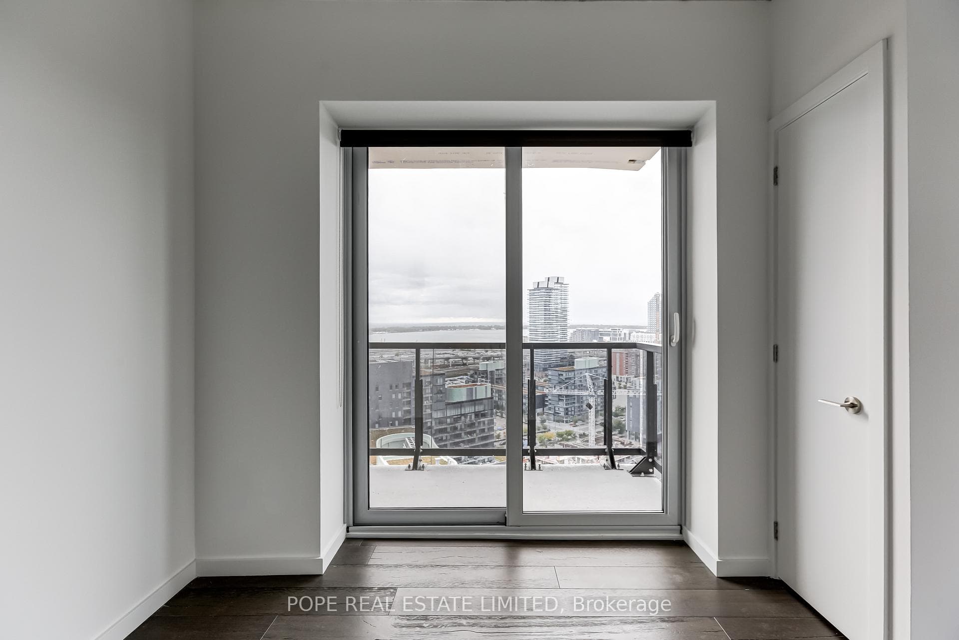 170 Bayview Avenue Unit 2202 photo 17