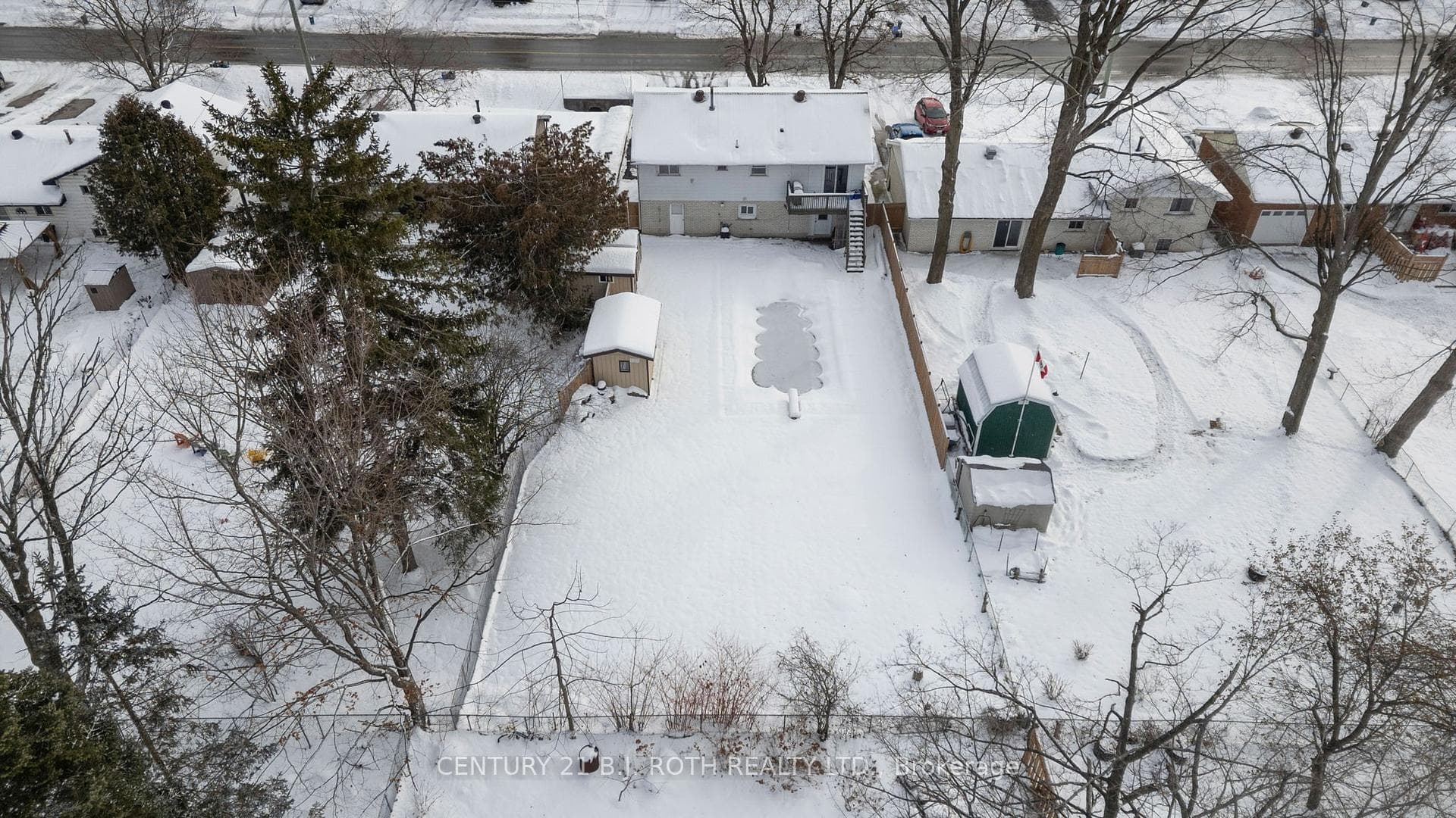 440 Barrie Road photo 40