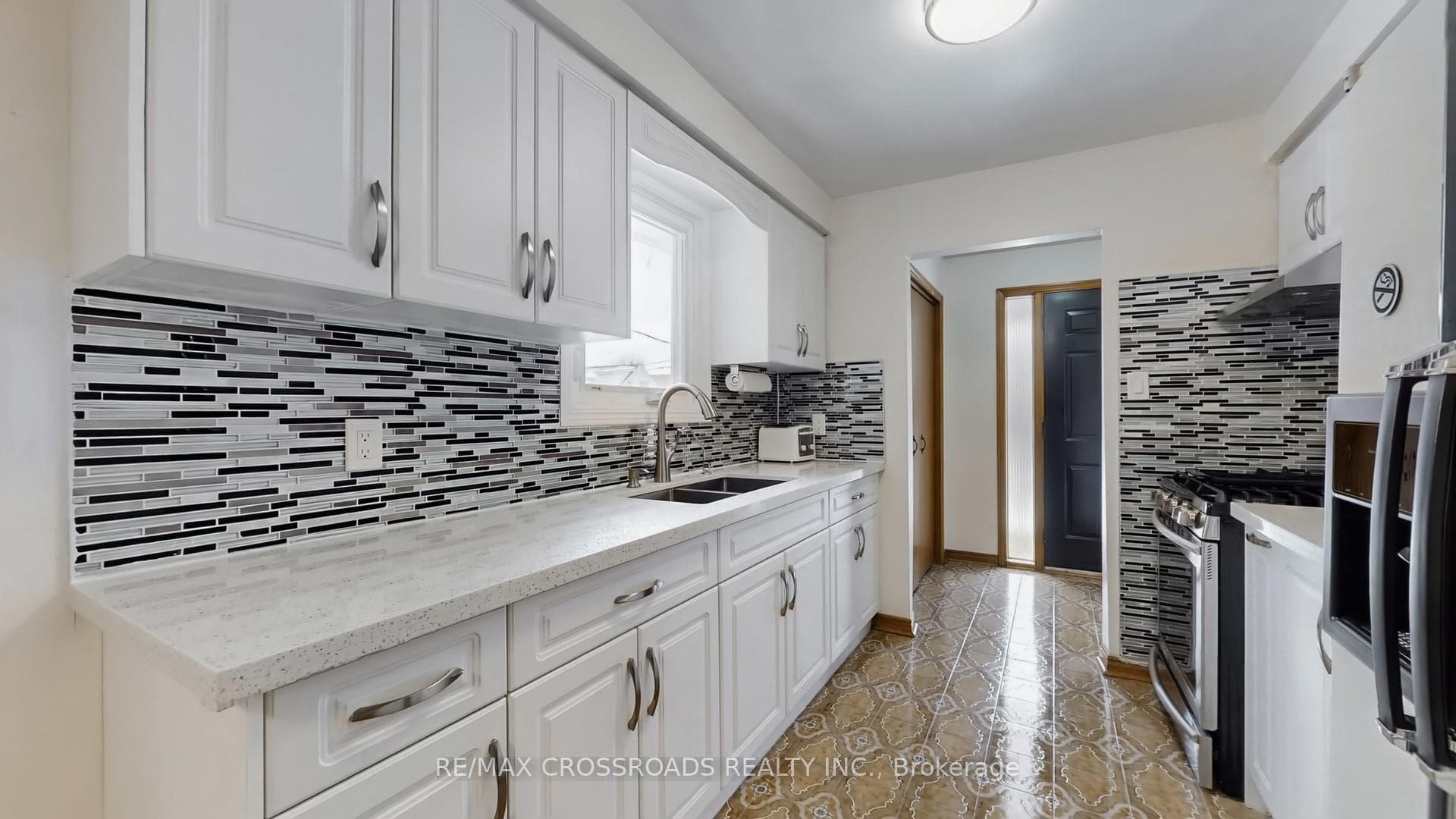 93A Wanstead Avenue photo 10