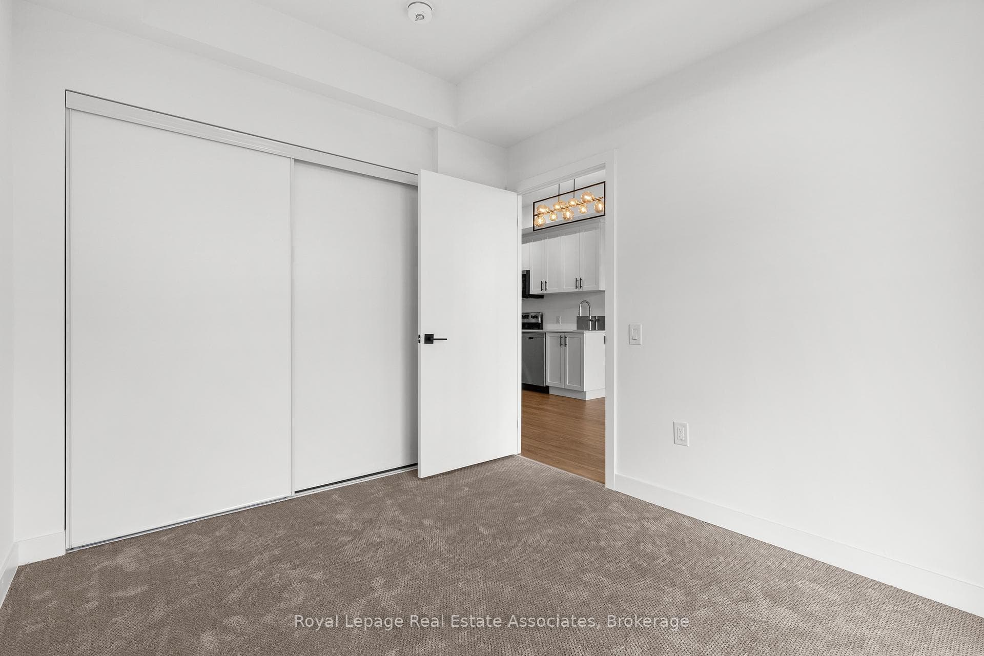 2782 Barton Street Unit 1218 photo 11