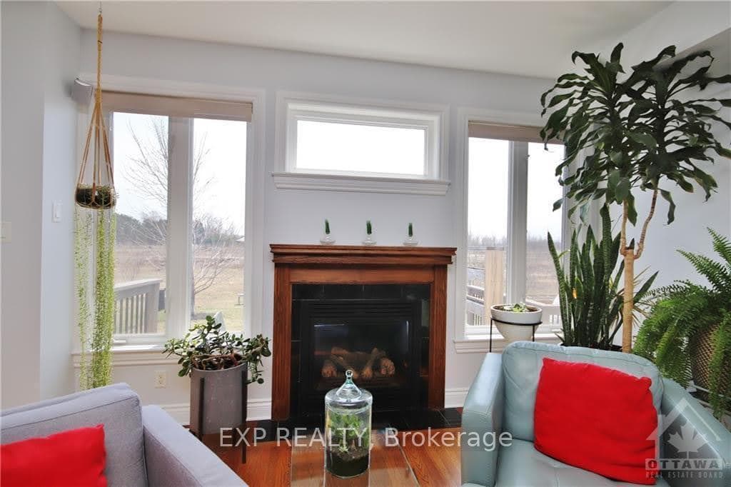 6776 Breanna Cardill Street photo 8