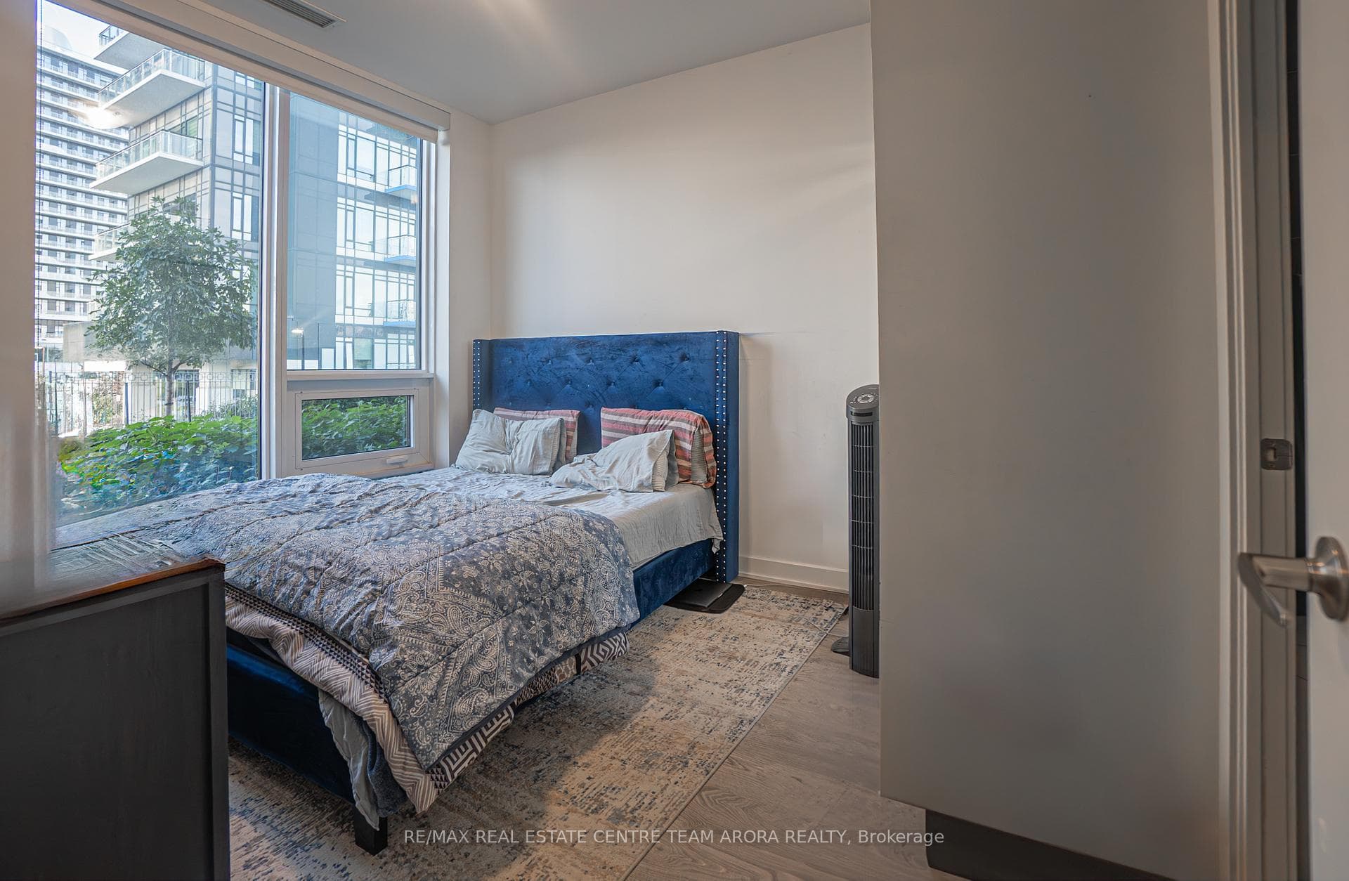 4675 Metcalfe Avenue Unit 101 photo 8