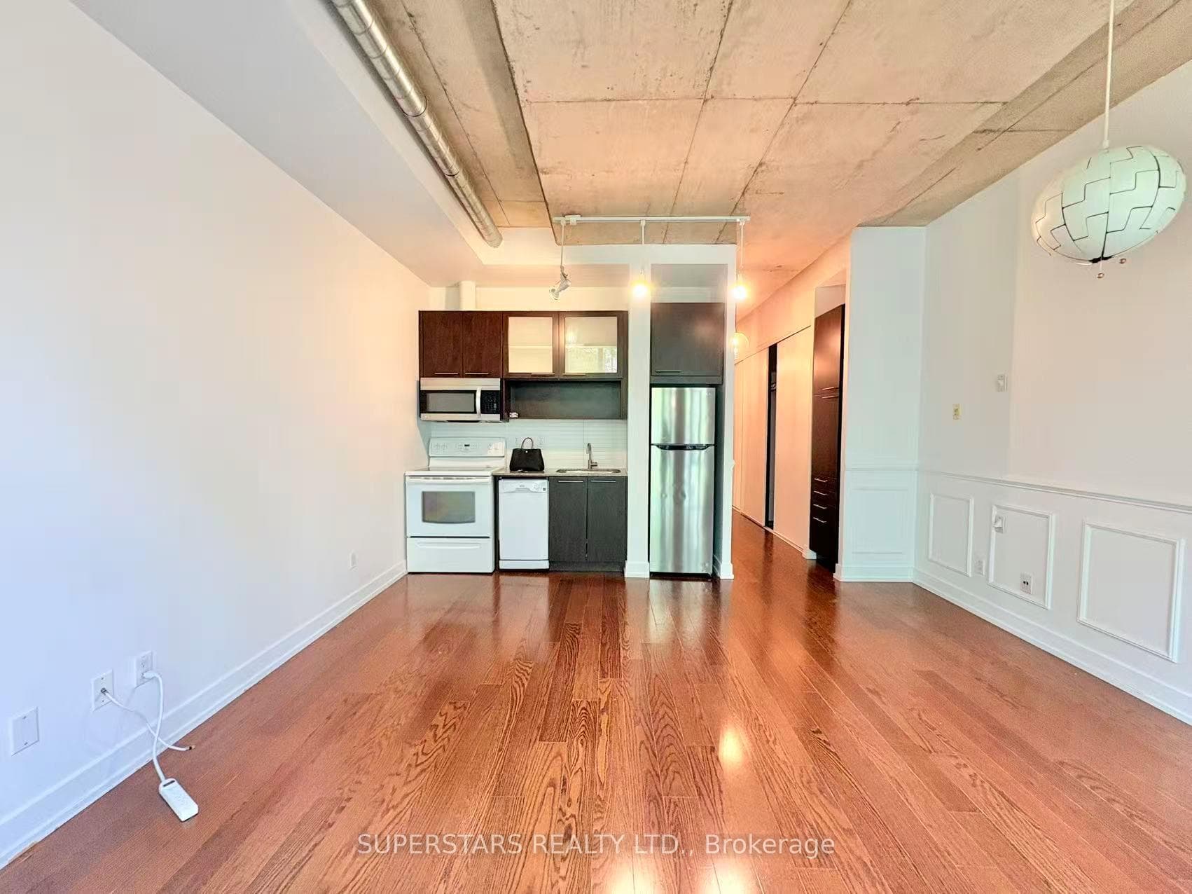 66 Portland Street Unit 305 photo 7