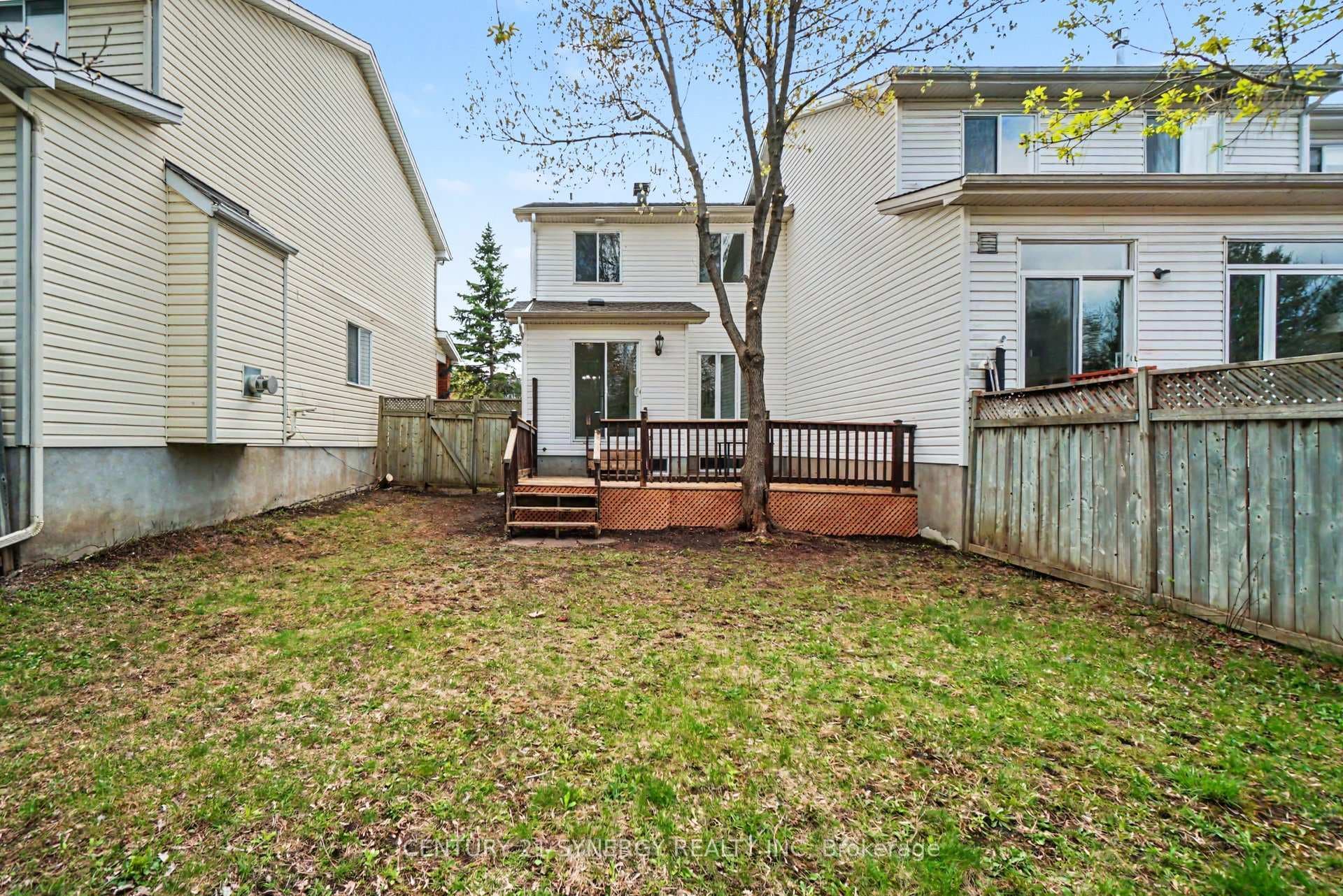 54 Meadowcroft Crescent photo 33