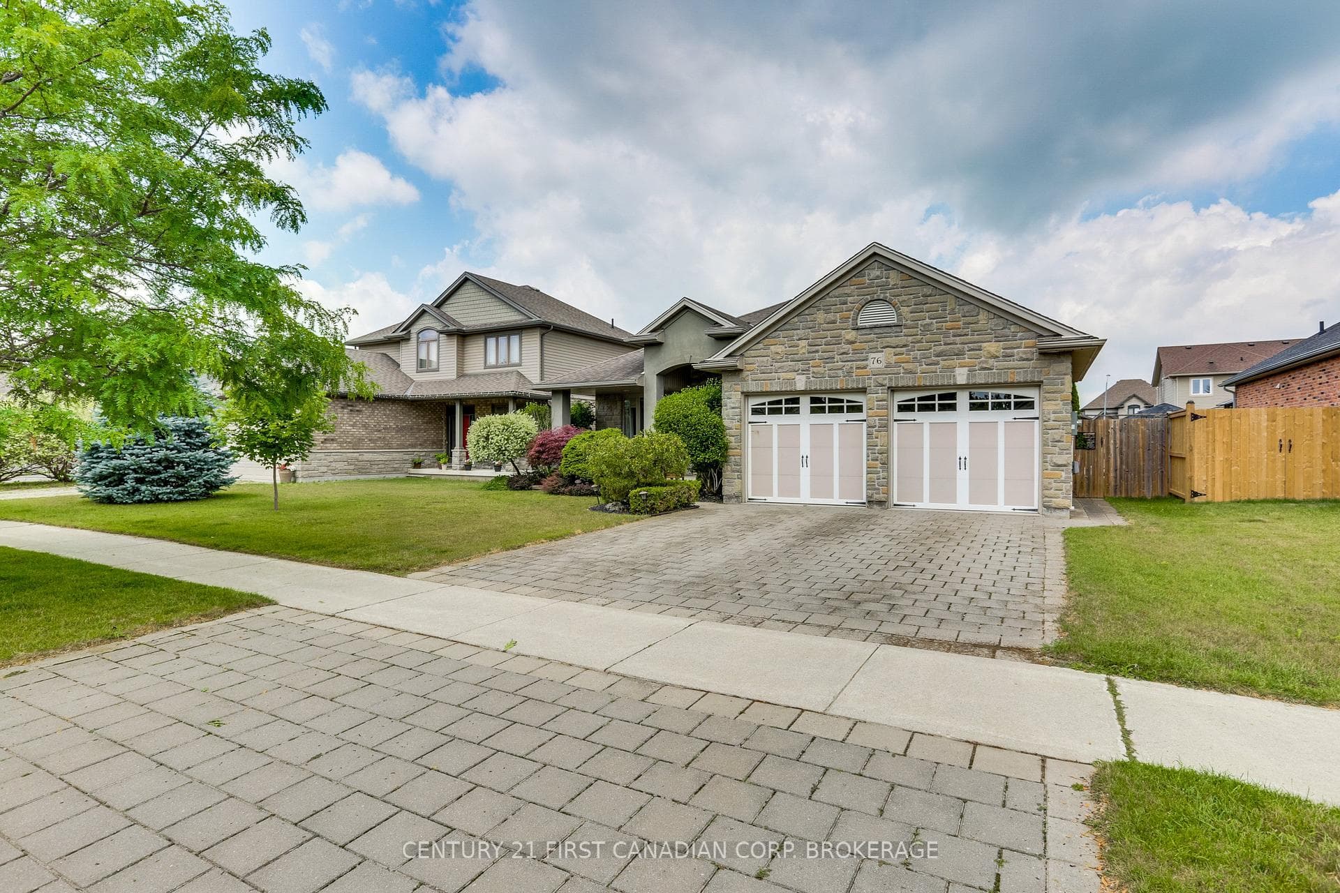 76 Sloan Drive photo 2