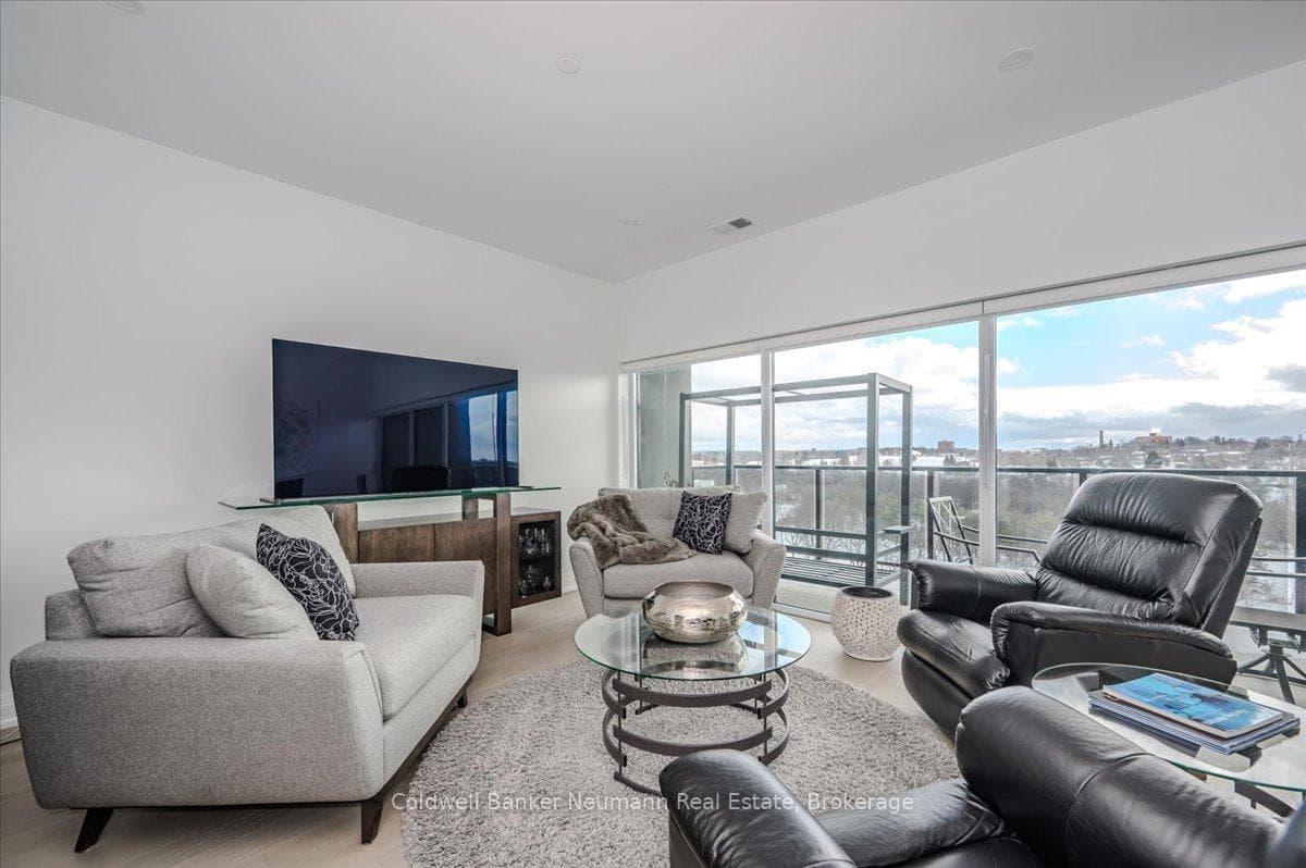 71 Wyndham Street Unit 1111 photo 8