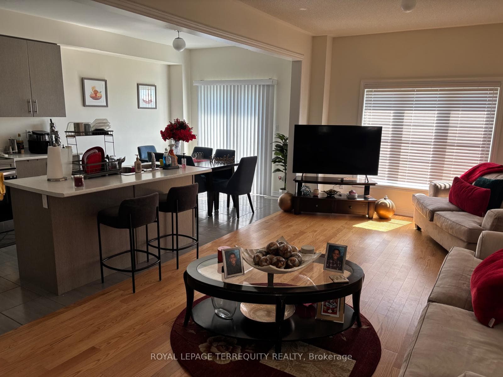 1093 Skyridge Boulevard photo 9