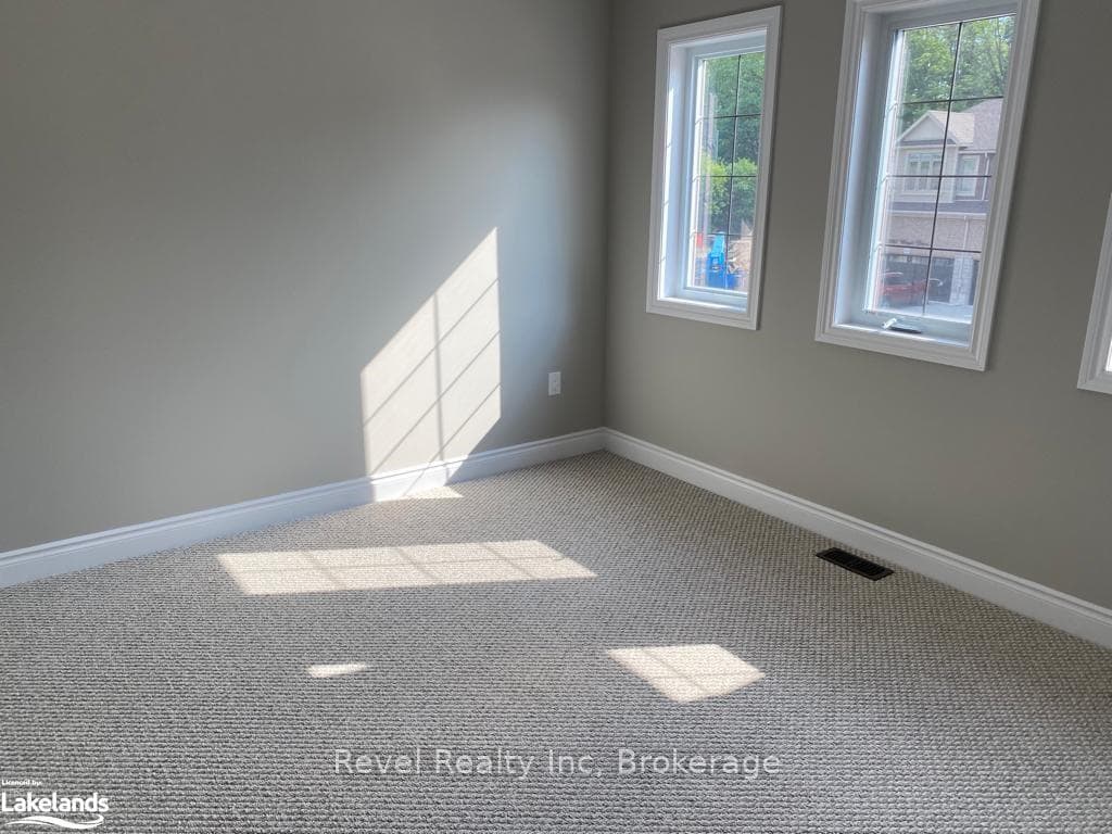 1050 WRIGHT Drive photo 16