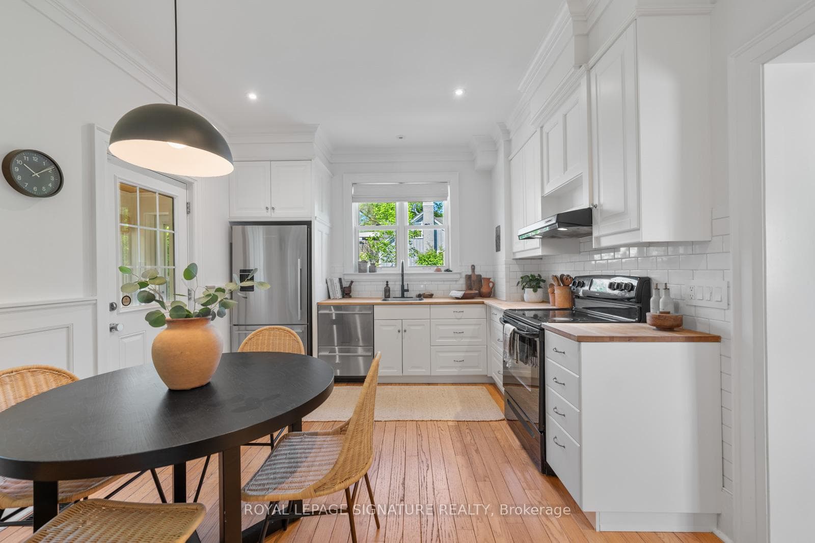 4 Kimberley Avenue photo 13