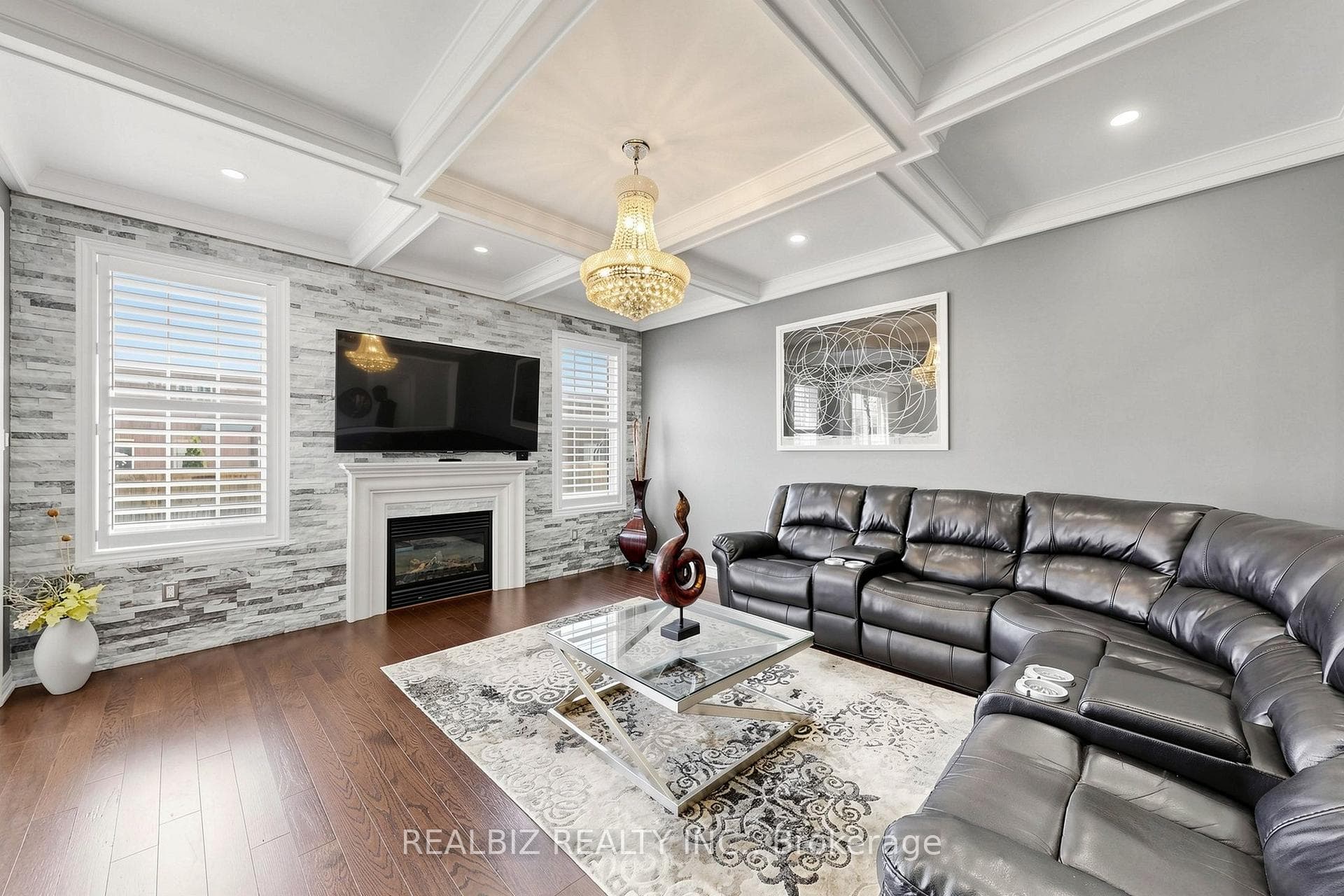 37 Alamosa Court photo 6