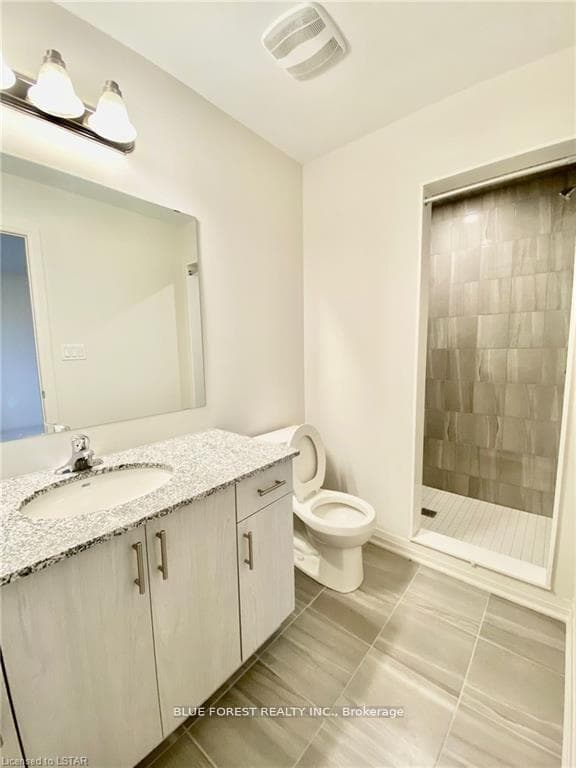 Photo from before current tenants