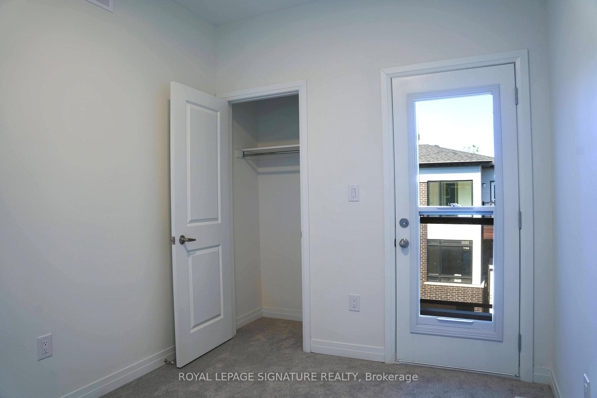 150 Glendale Avenue Unit 44 photo 16