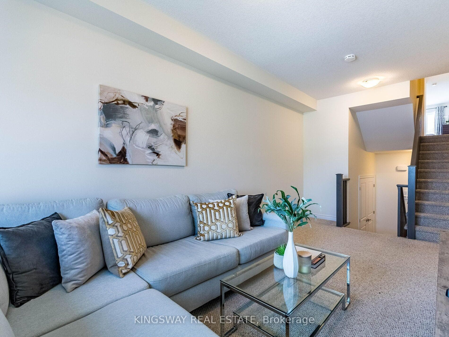 279 Skinner Road photo 11