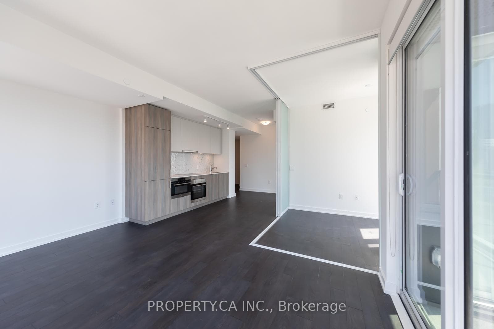 158 Front Street Unit 1602 photo 16