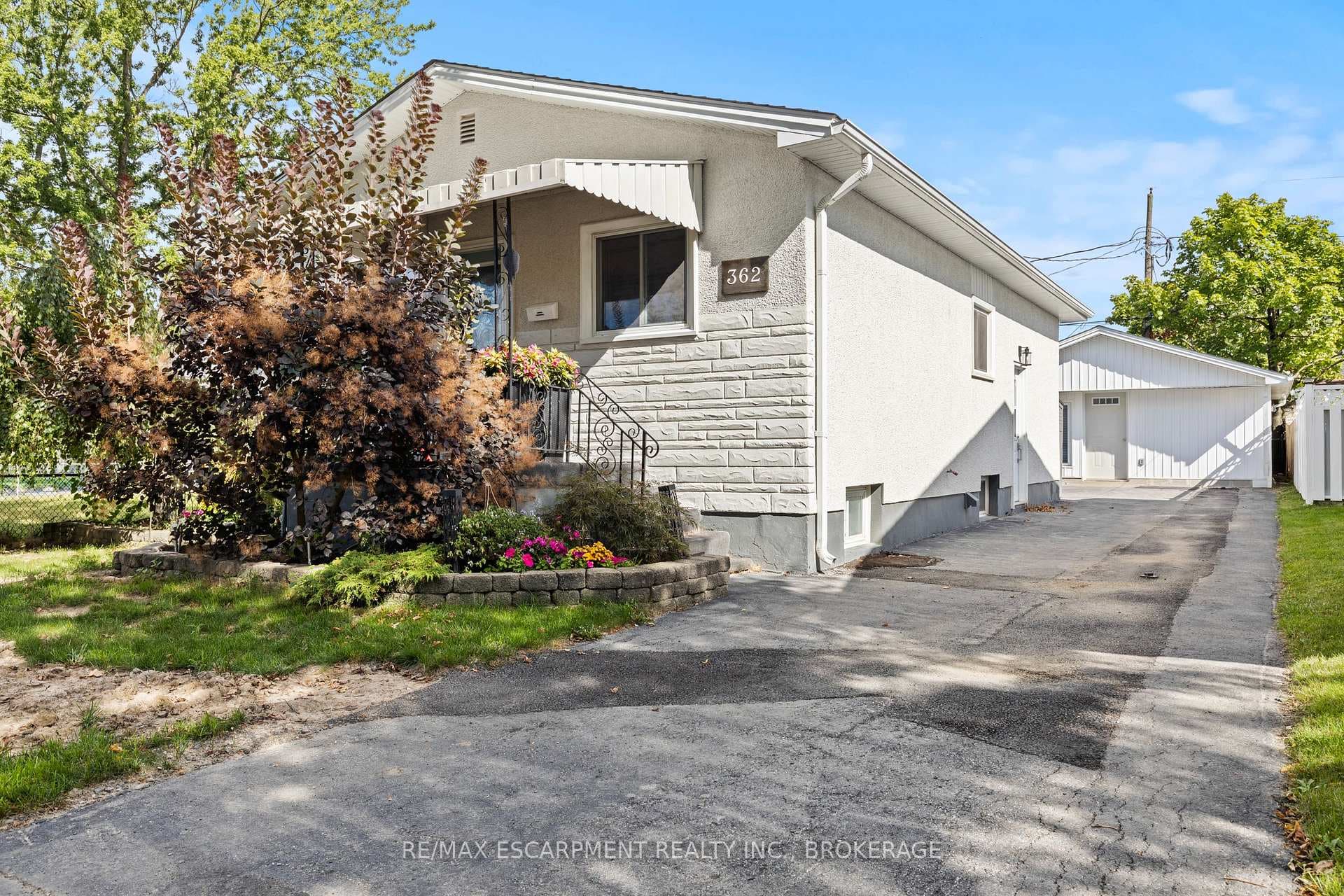 362 Gatfield Avenue Unit Unit 2 photo 17