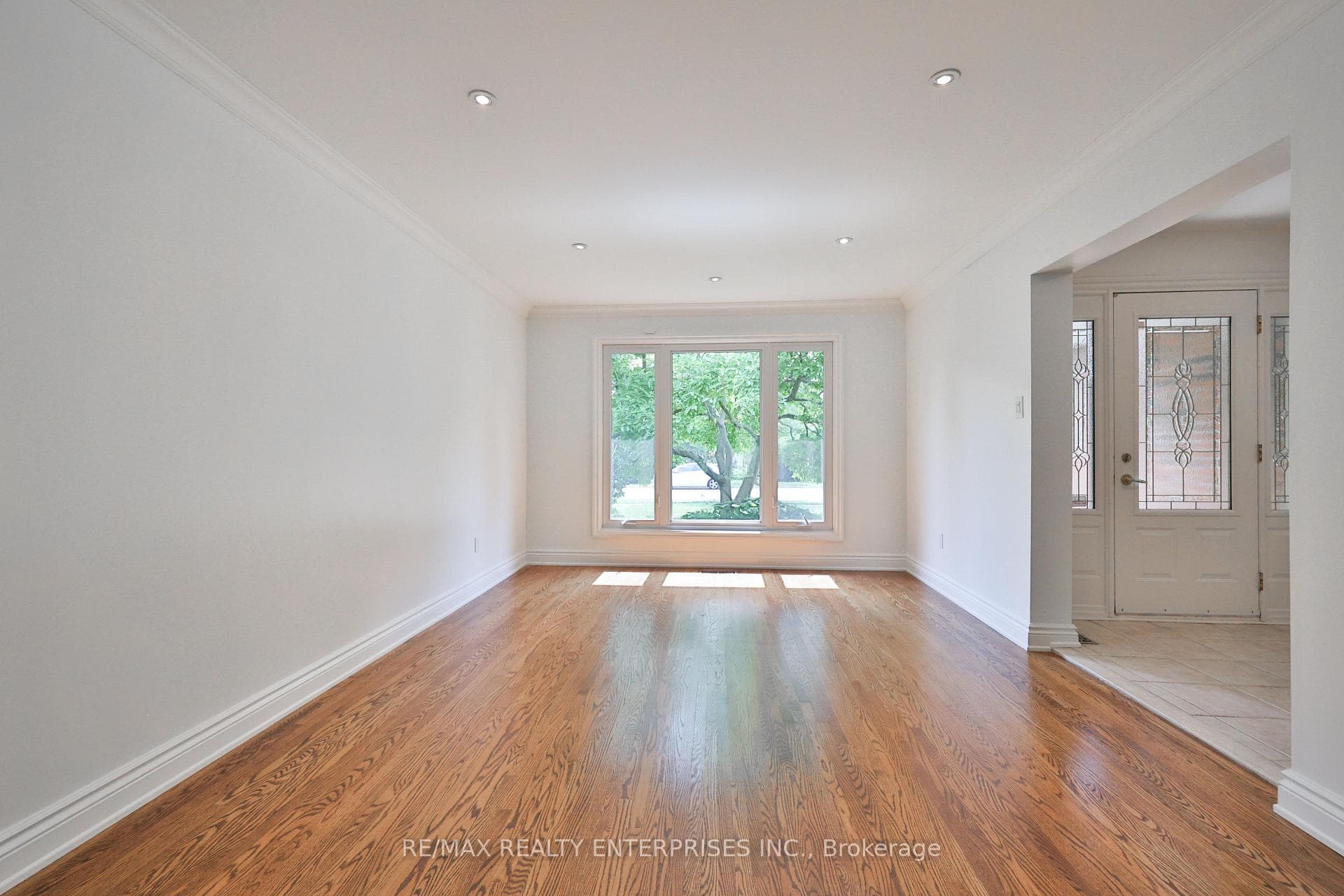 2501 Benedet Drive photo 20
