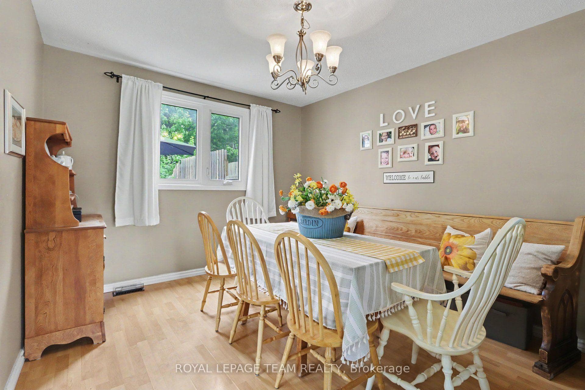 95 Seabrooke Drive photo 5