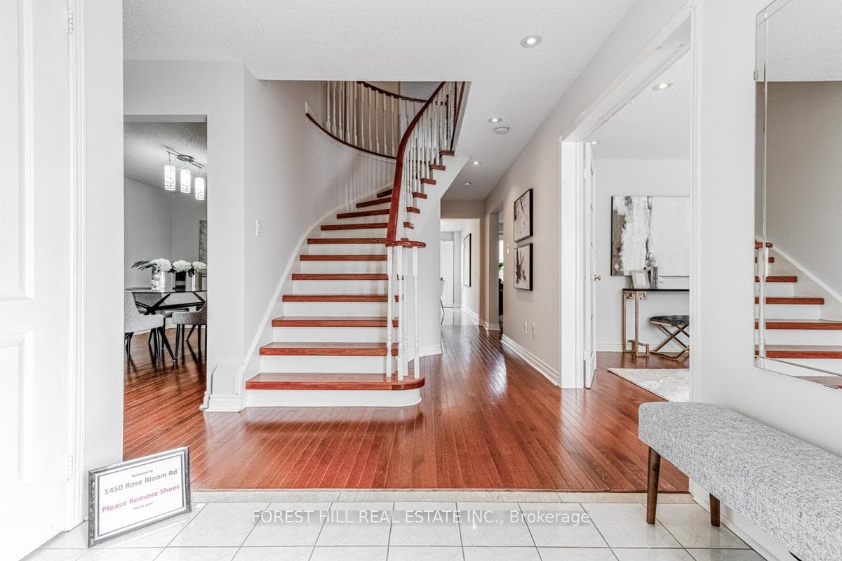 1450 Rose Bloom Road photo 3