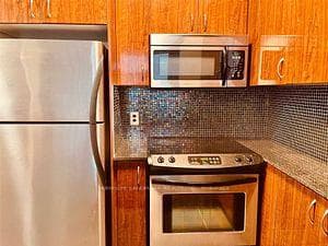 5791 Yonge Street Unit Ph103 photo 2