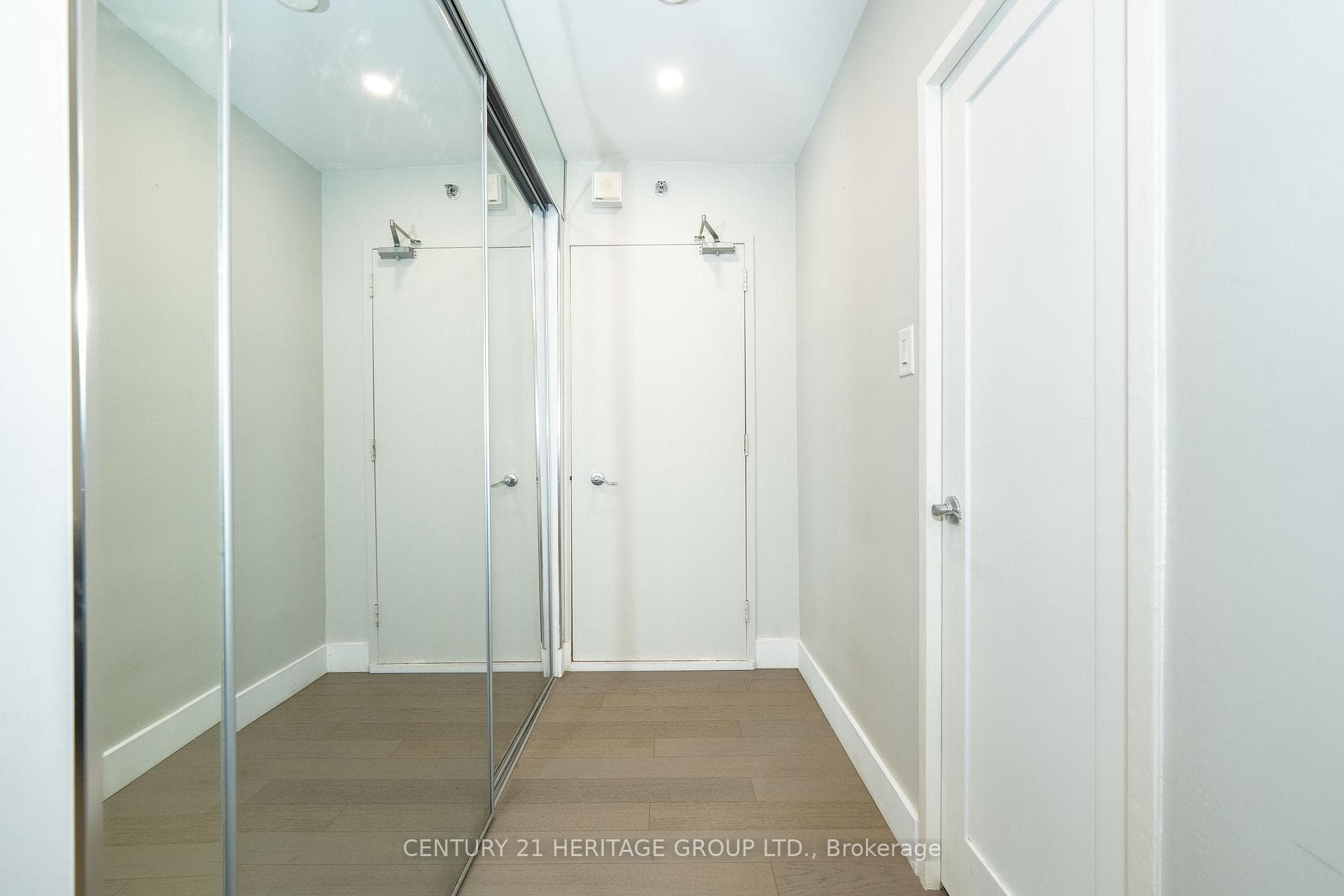 78 Warren Road Unit 107 photo 9