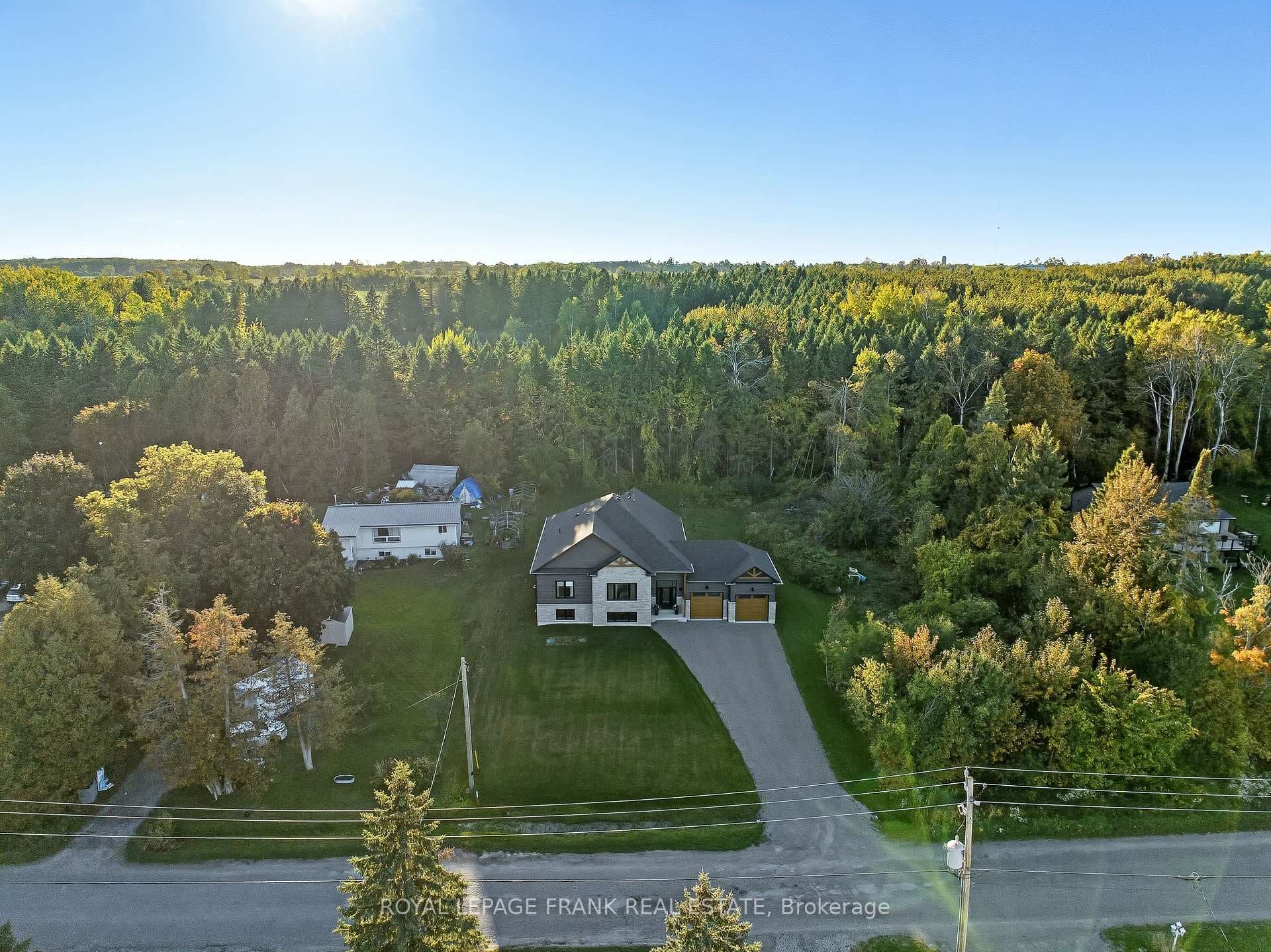 362 Carnegie Beach Road photo 2