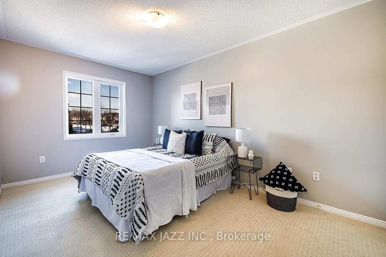 25 Summerside Avenue photo 21
