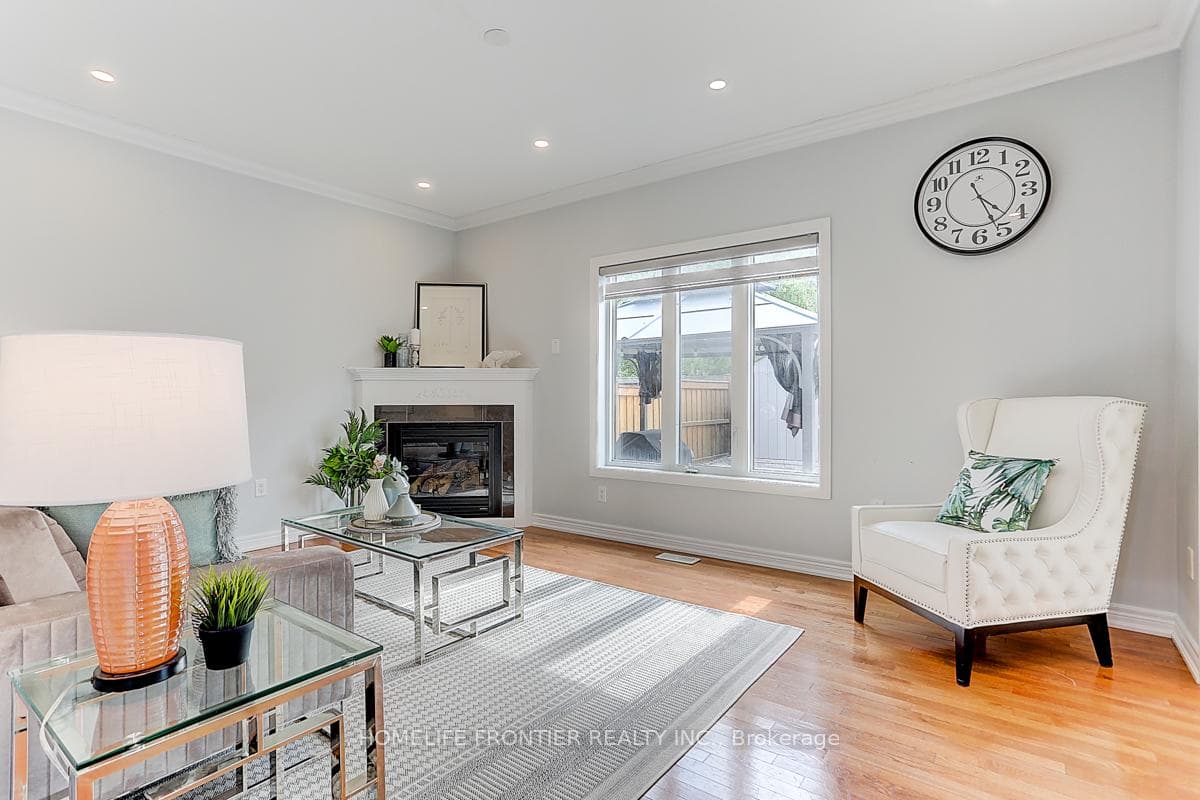 376 Grand Trunk Avenue photo 5