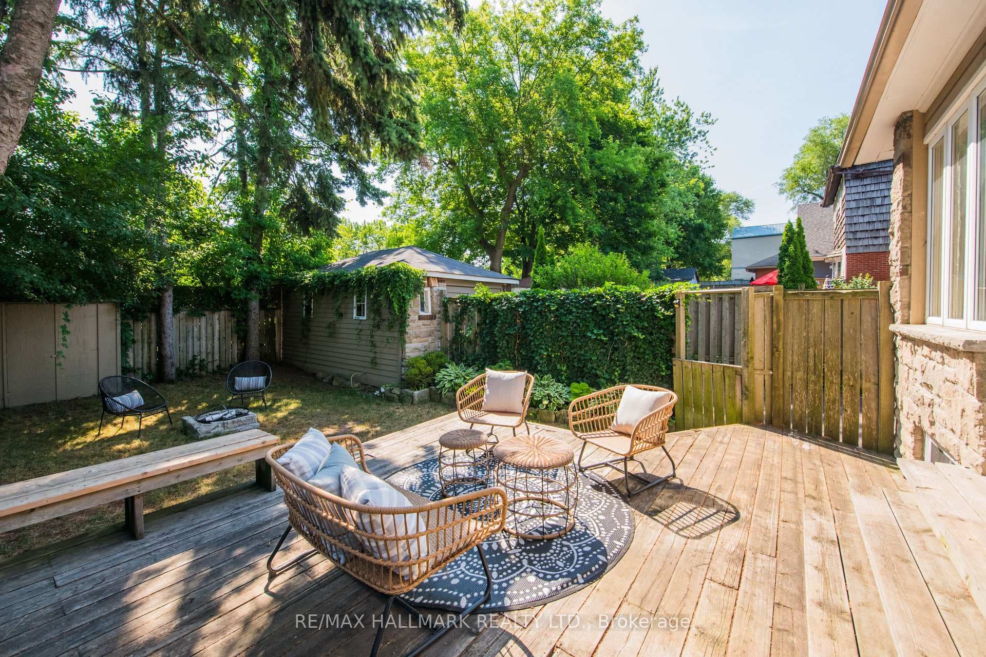 21 Eastwood Avenue photo 33