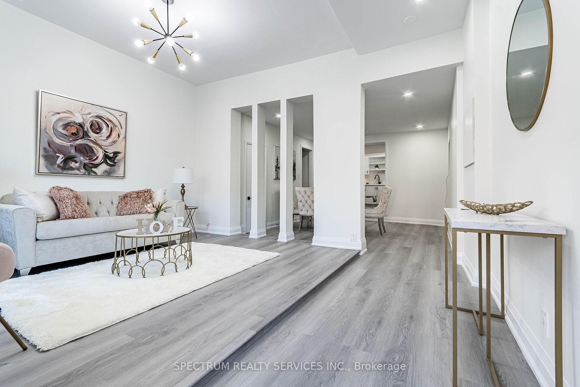135 East Avenue photo 5