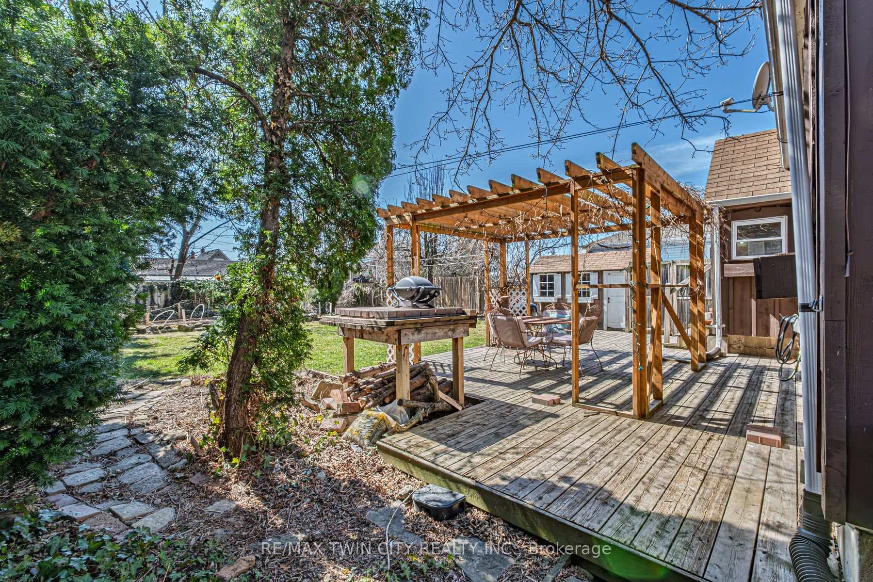 45 Argyle Crescent photo 10