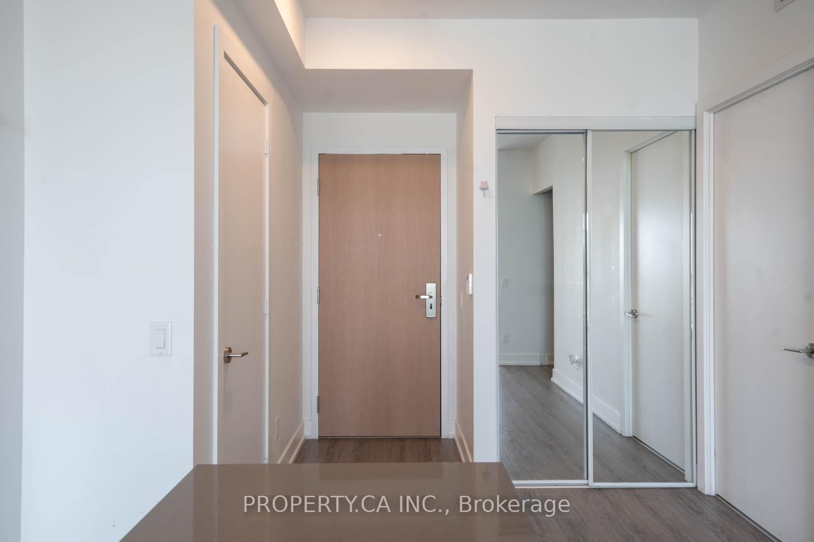 7 Grenville Street Unit 5206 photo 23