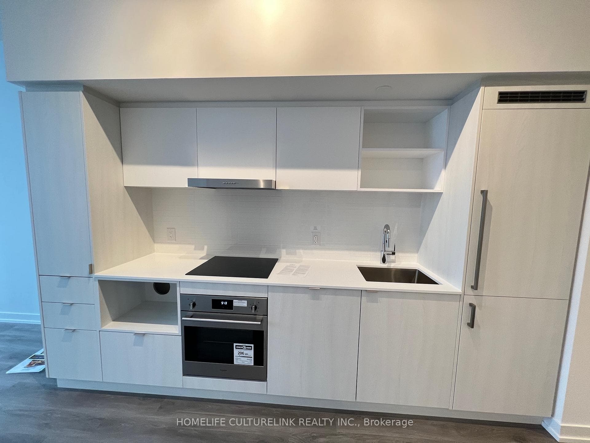 138 Downes Street Unit 4009 photo 1