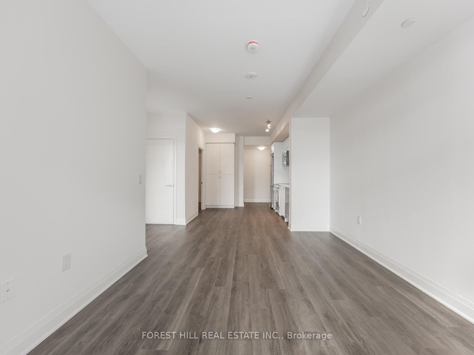 700 Sheppard Avenue Unit 406 photo 15