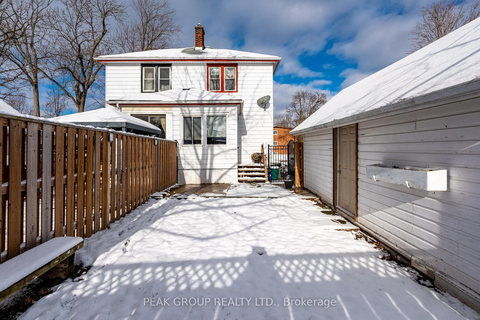 65 ELGIN Street photo 27
