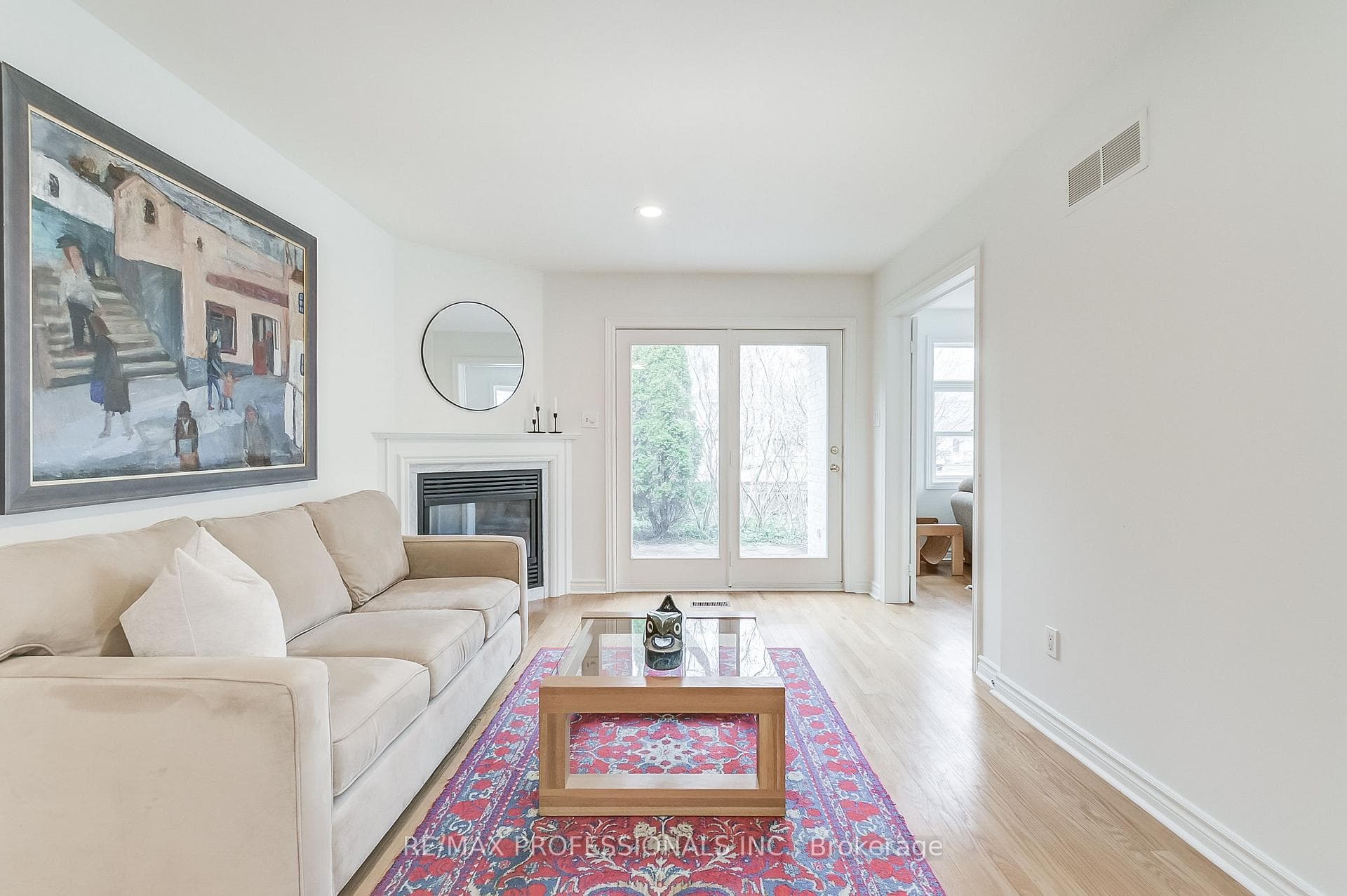 7 Jeff Drive photo 13