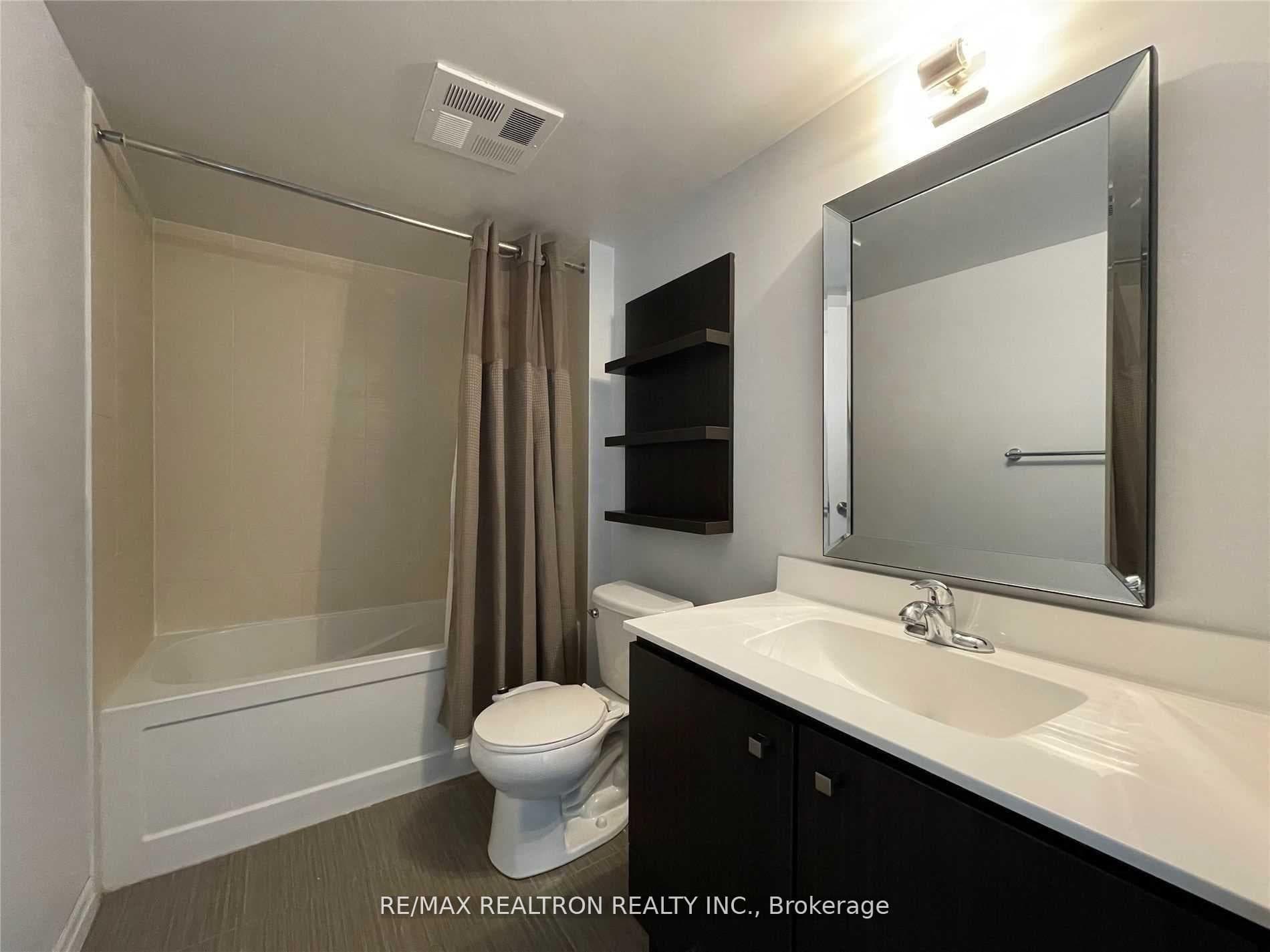 2015 Sheppard Avenue Unit 2406 photo 10